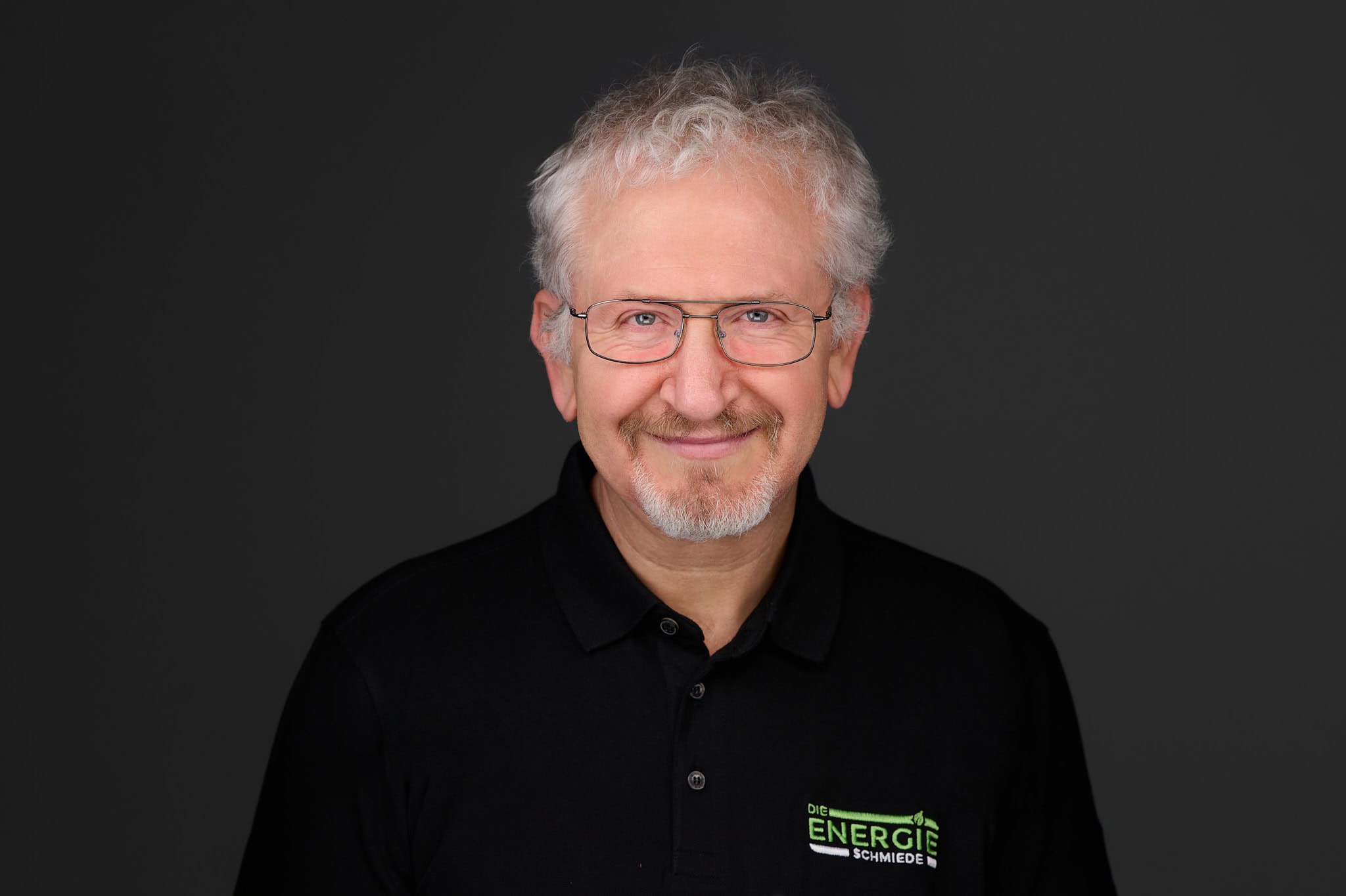 Ein Bild eines Mitarbeitenden von "Die Energieschmiede".